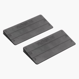 Rogue 26.5-Degree Resin Squat Wedge – Steep Slant Board for Quad